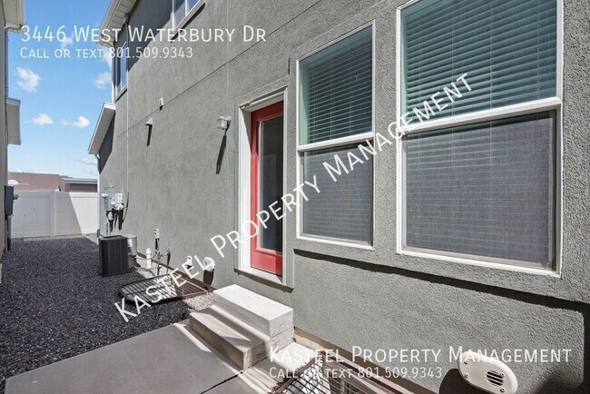 Building Photo - 3446 W Waterbury Dr