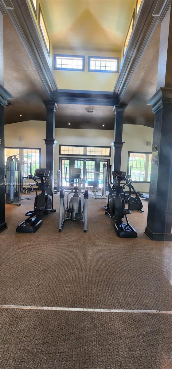 Building Photo - 2403 Centergate Dr