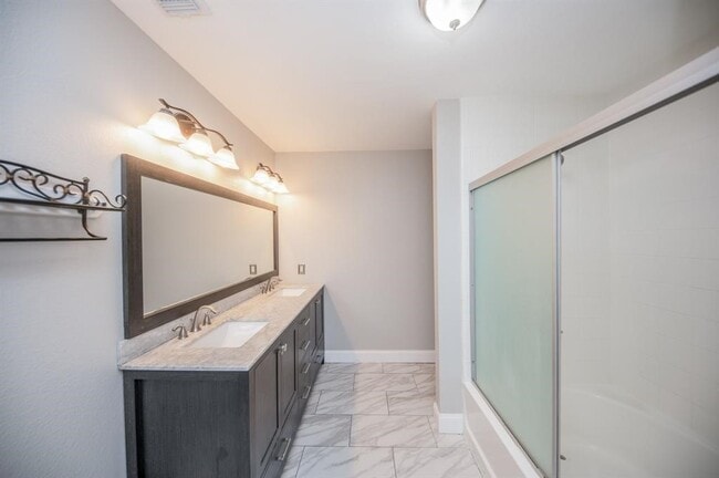 Building Photo - 7726 Galleon Field Ln