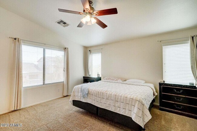 Building Photo - 3563 E Blue Ridge Way