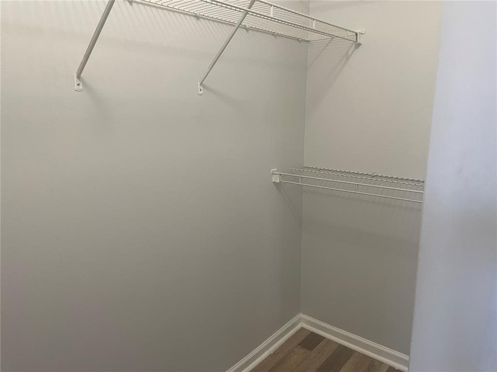 Building Photo - 6020 W Sample Rd