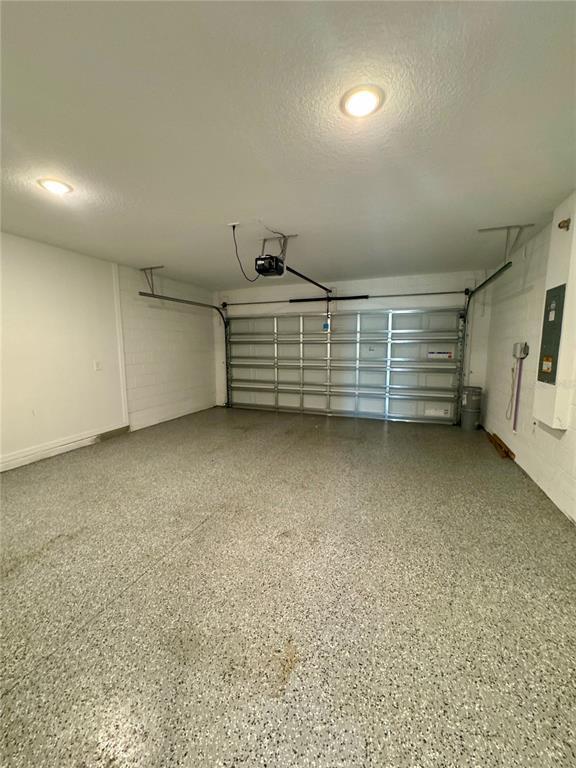 Building Photo - 337 Wayland Dr