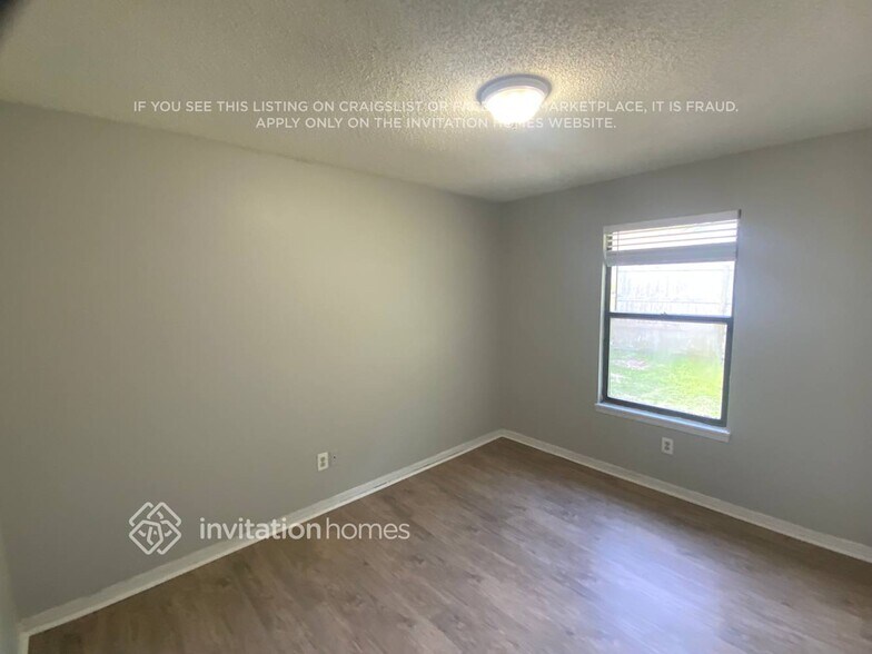 Building Photo - 8404 Boysenberry Ln W