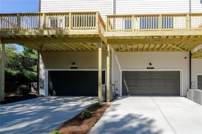 Building Photo - 2791 Bell Dr SE