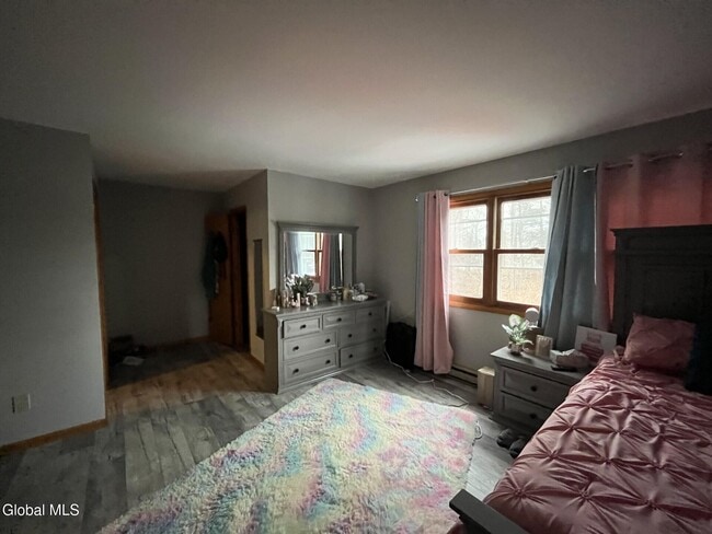 Building Photo - 3 Chrisken Dr