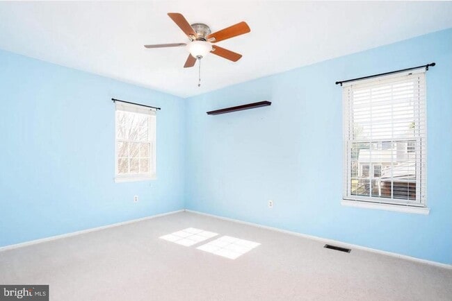 Building Photo - 8580 Dark Hawk Cir