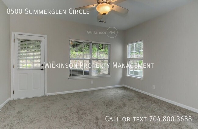 Building Photo - 8500 Summer Glen Cir