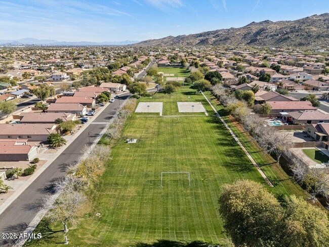 Building Photo - 1014 E Milada Dr