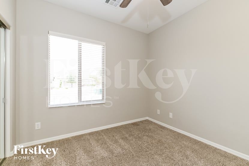 Building Photo - 4060 Haflinger Ct