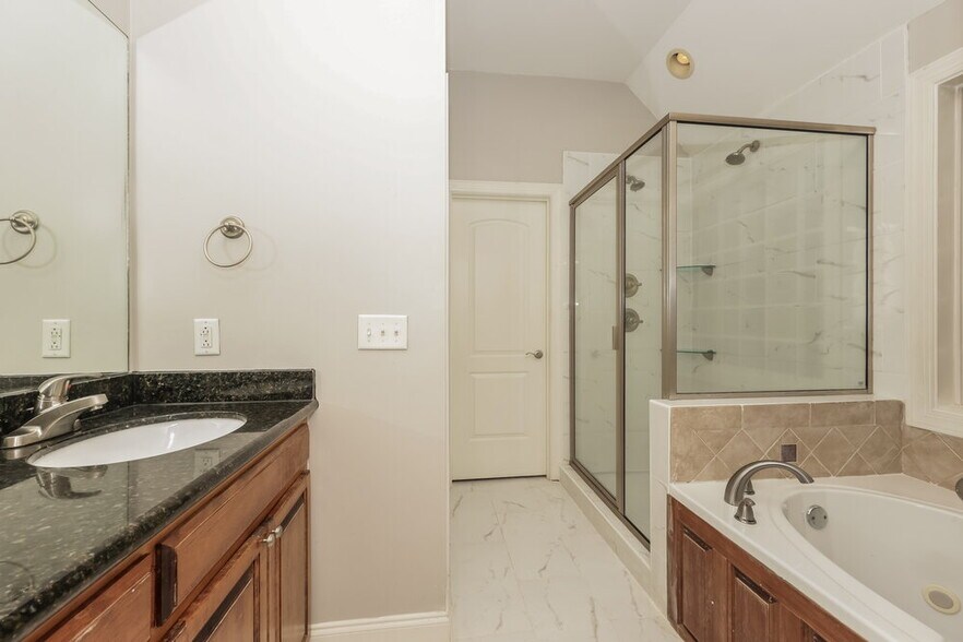 Building Photo - 2306 Tortuga Ct