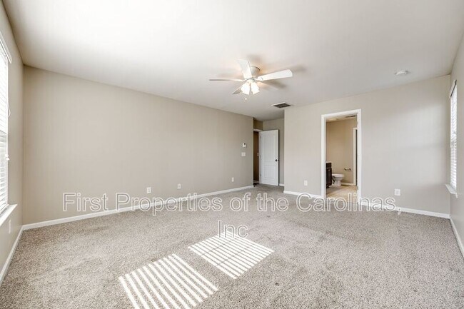 Building Photo - 3000 Sewee Ln