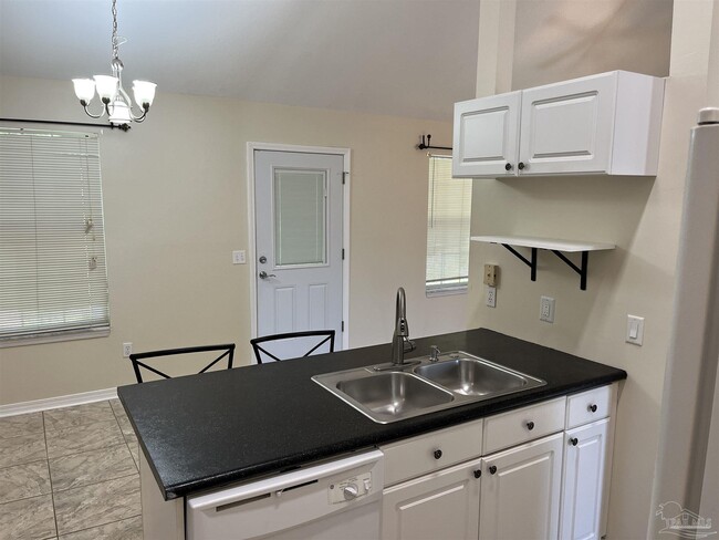 Building Photo - 7820 Mellow Days Dr