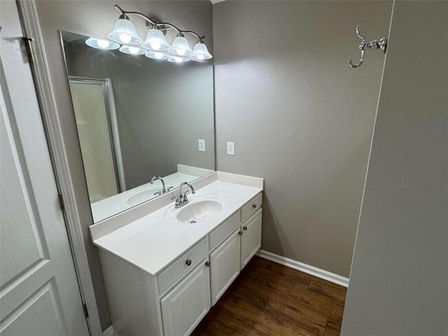 Building Photo - 6494 Whitebeam Trl