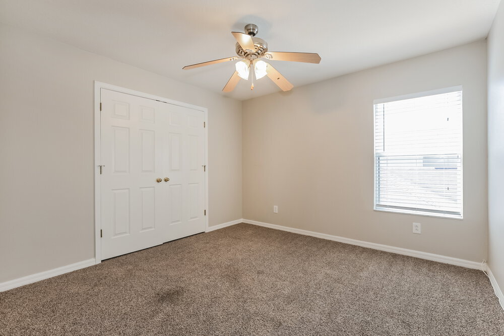 Building Photo - 11015 Golden Silence Dr