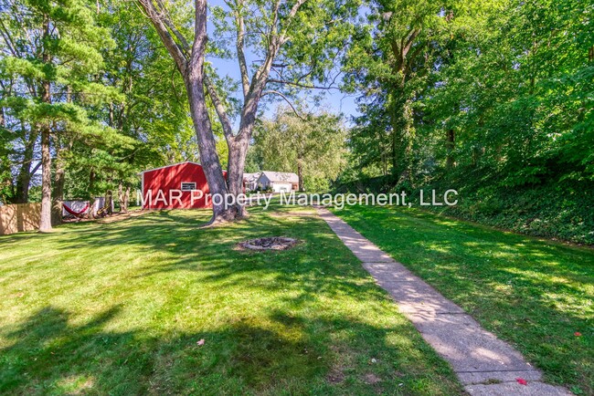 Primary Photo - 12898 Cleveland Ave NW