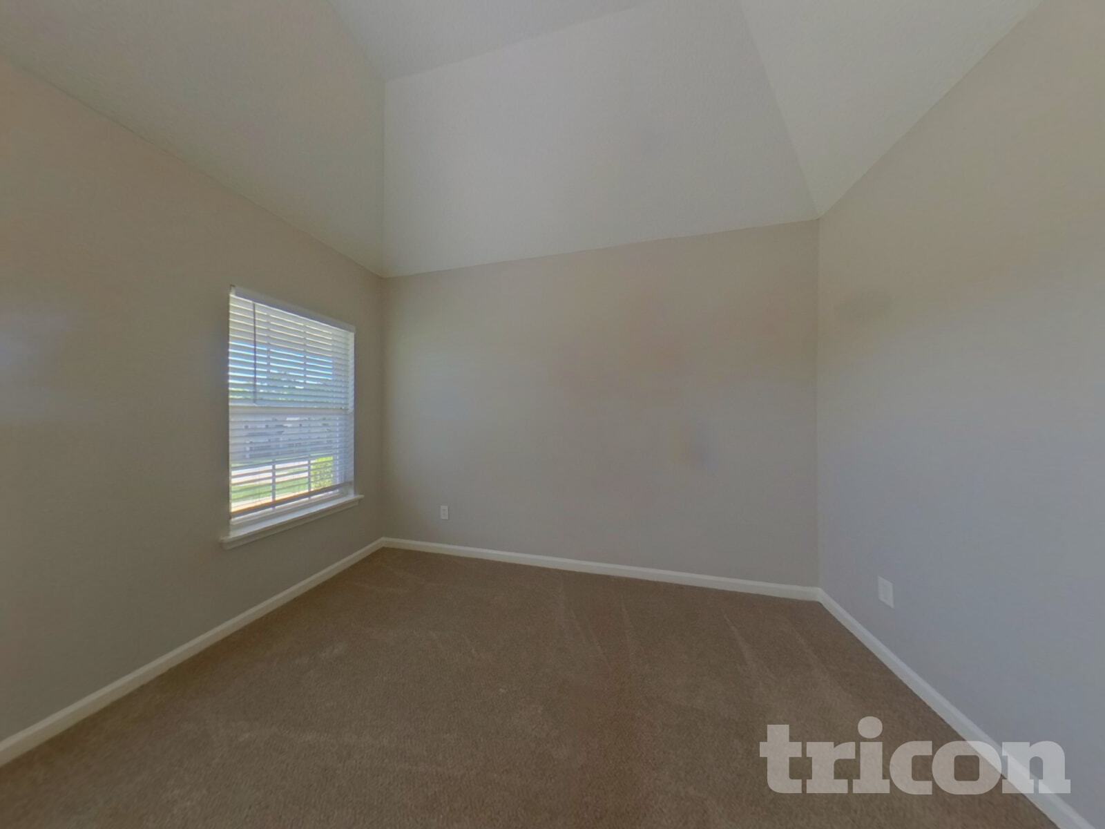 Building Photo - 496 Birchwood Dr