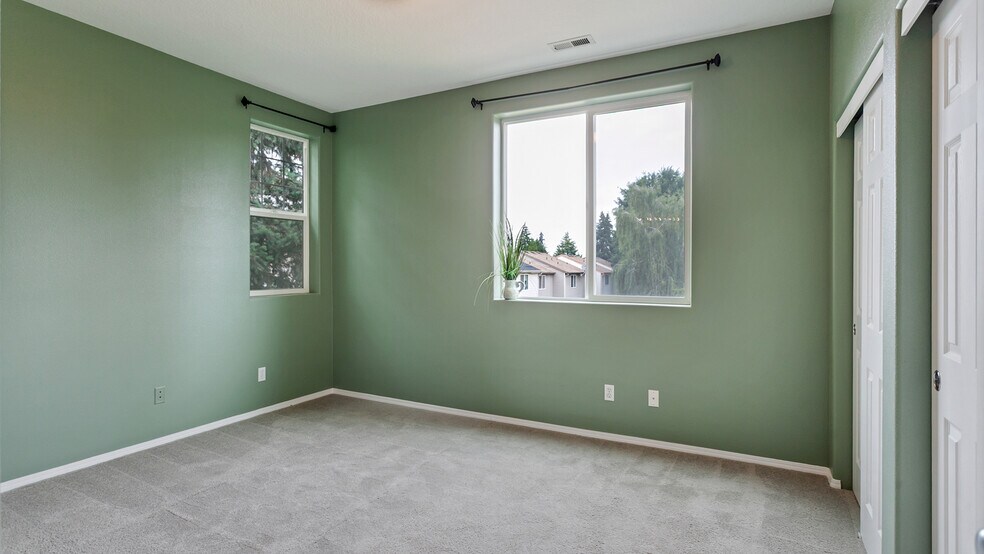Building Photo - 17387 SW Novato Ln