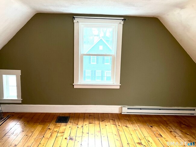 Building Photo - 130 Platt Ave