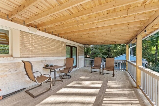 Building Photo - 1495 Spalding Dr