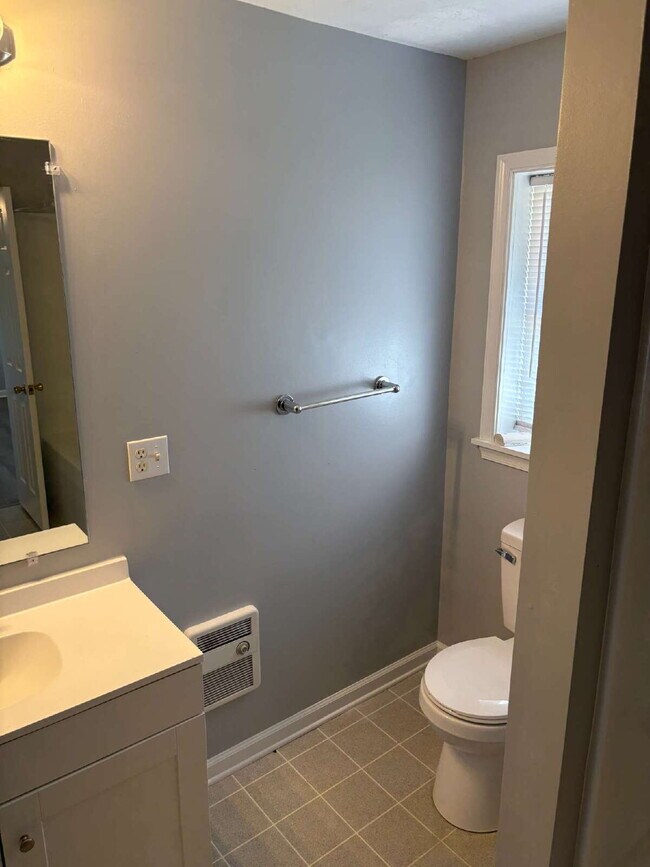 Building Photo - Charming 2-Bedroom Duplex Retreat on Mcgah...