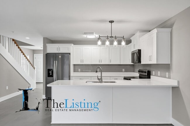 Building Photo - 39 SE 15th Terrace