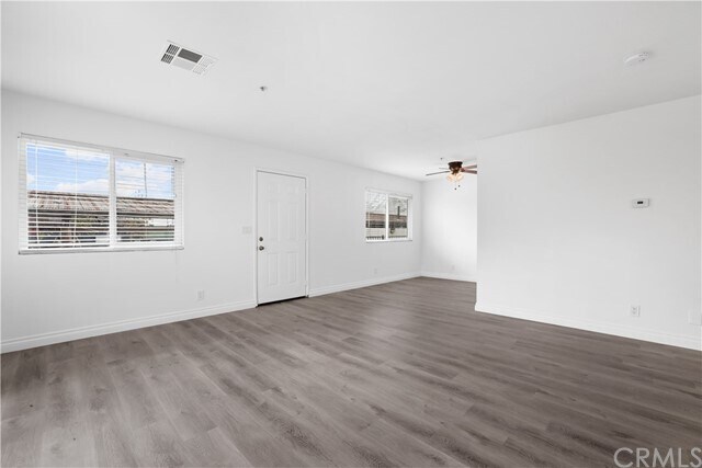 Building Photo - 415 S Olive St