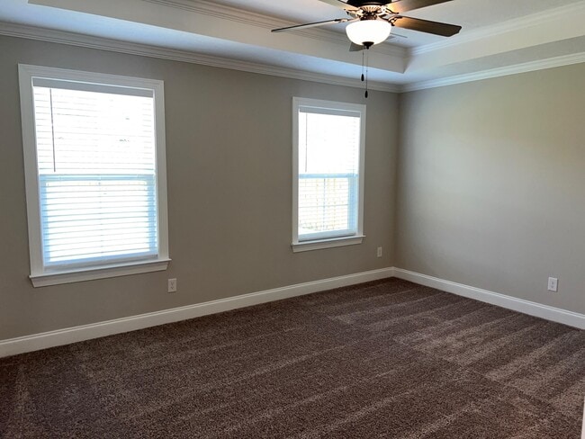 Building Photo - 7161 Paisley Cir