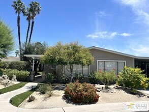 Building Photo - 73450 Country Club Dr