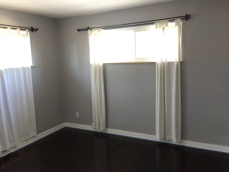 Bedroom 2 (upstairs) - 4660 Perry St
