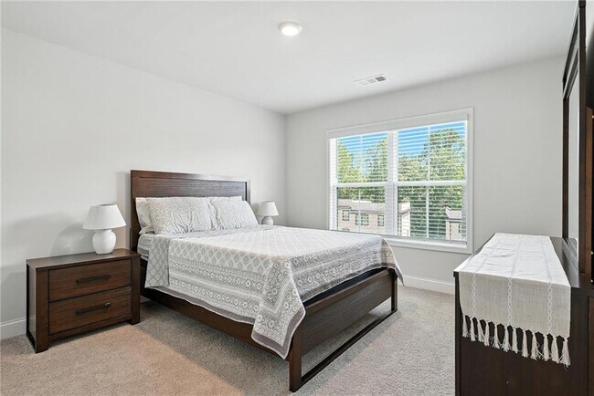 Building Photo - 3411 Swallowtail Ter