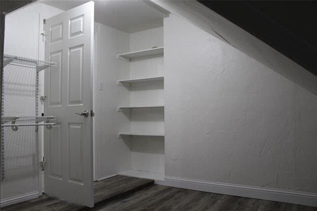 Building Photo - 2243 Ellis Dr