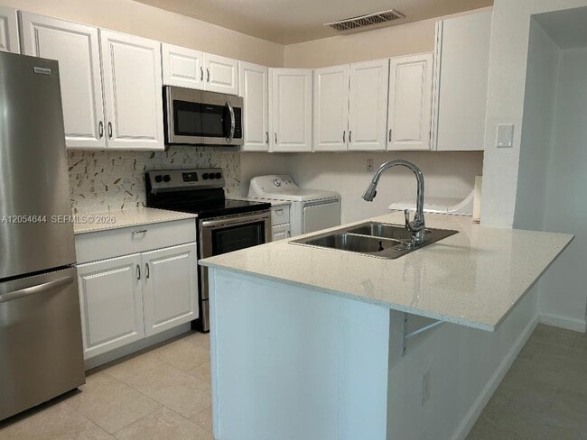 Building Photo - 20901 SW 103rd Ct