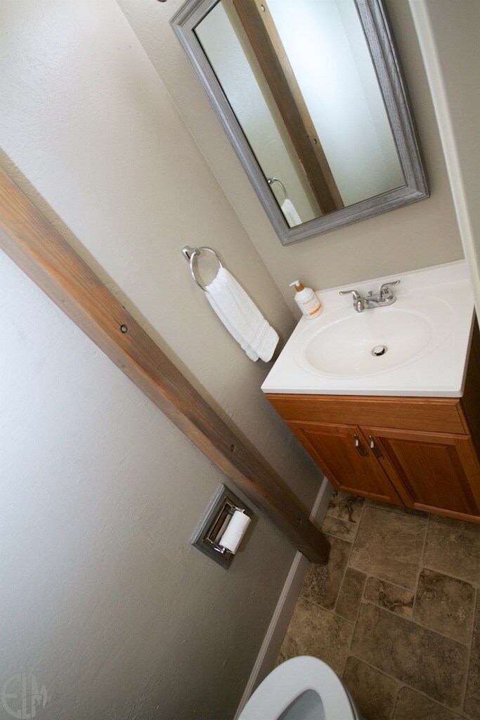 Half Bath - 5540 Four Winds Dr