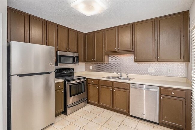 Building Photo - 4103 Ashford Green Dr