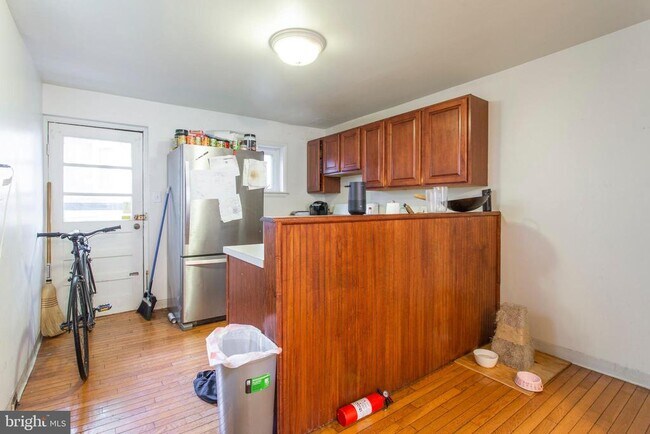 Building Photo - 3942 Delancey St