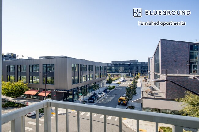 Building Photo - 12258 NE 12th Ln