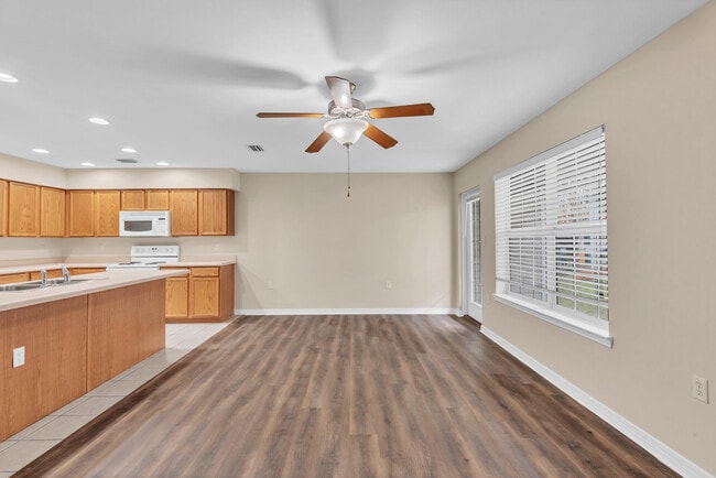 Building Photo - 36 Wright Pkwy NW