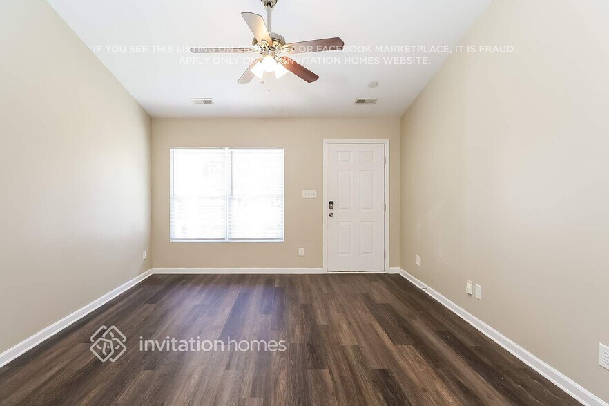 Building Photo - 1326 Laurel Woods Dr