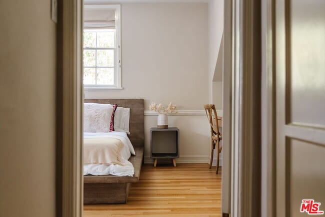 Building Photo - 231 S Thurston Ave