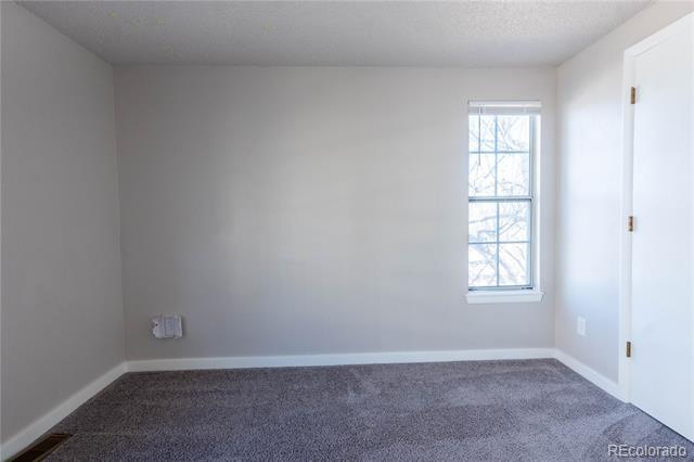 Building Photo - 2092 S Helena St