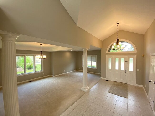 Building Photo - Gated community! Ranch style Home for lease or lease-option to purchase