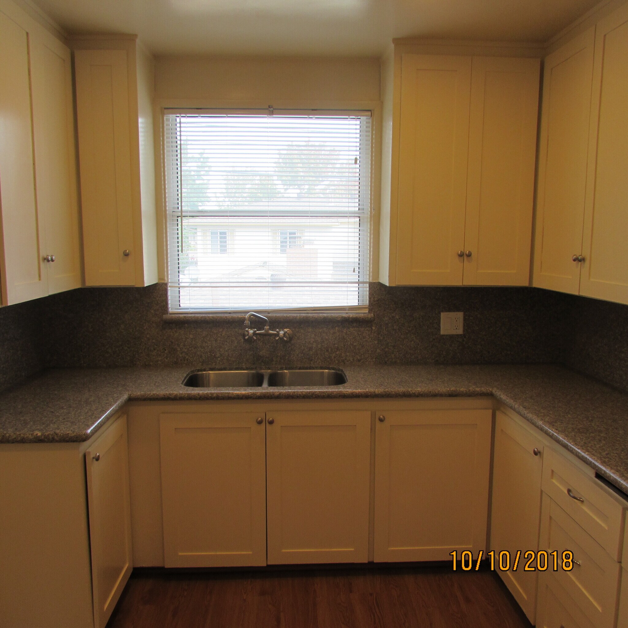 All granite counters - 1149 E Carson St