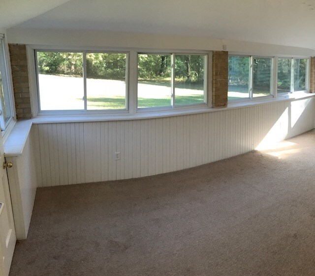 Building Photo - 440 Cricket Ln