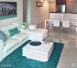 Building Photo - 2 br, 2 bath Condo - 253 NE 2nd St Apt 809
