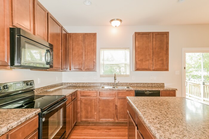 Building Photo - 2710 Valley Brook Dr