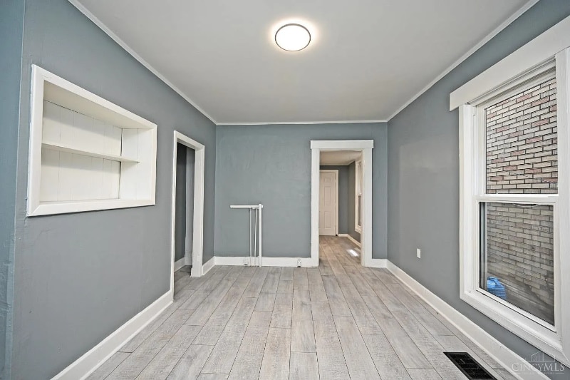 Building Photo - 26-28 Boltin St