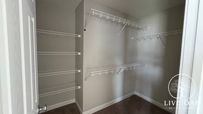 Building Photo - SUMMER MOVE-IN SPECIAL: $500 OFF 1st MONTH...