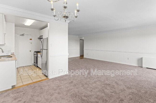 Building Photo - 1830 Columbia Pike