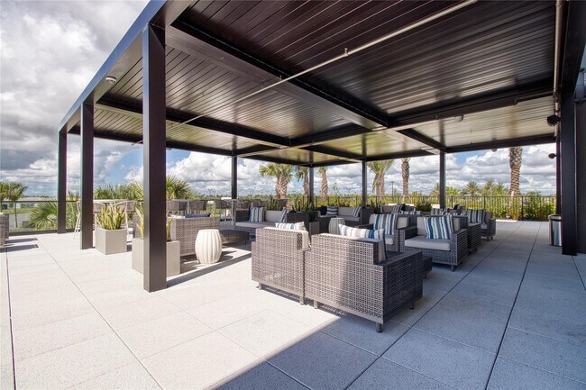 Building Photo - 10407 SW Aquila Wy