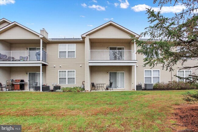 Building Photo - 119 Oriole Ct
